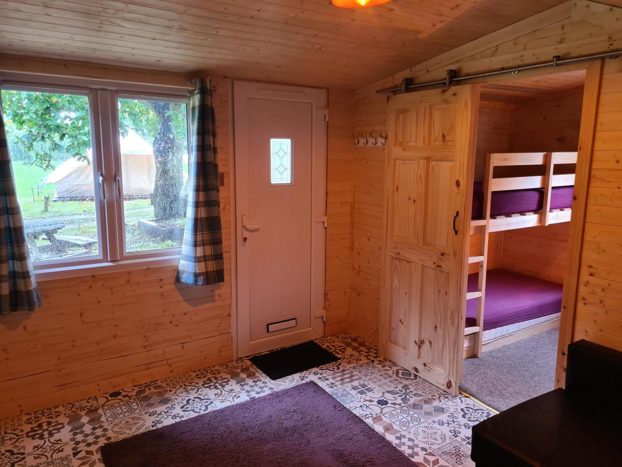 Bell Tent Glamping At Royal Victoria Country Park Campismo de Luxo Southampton